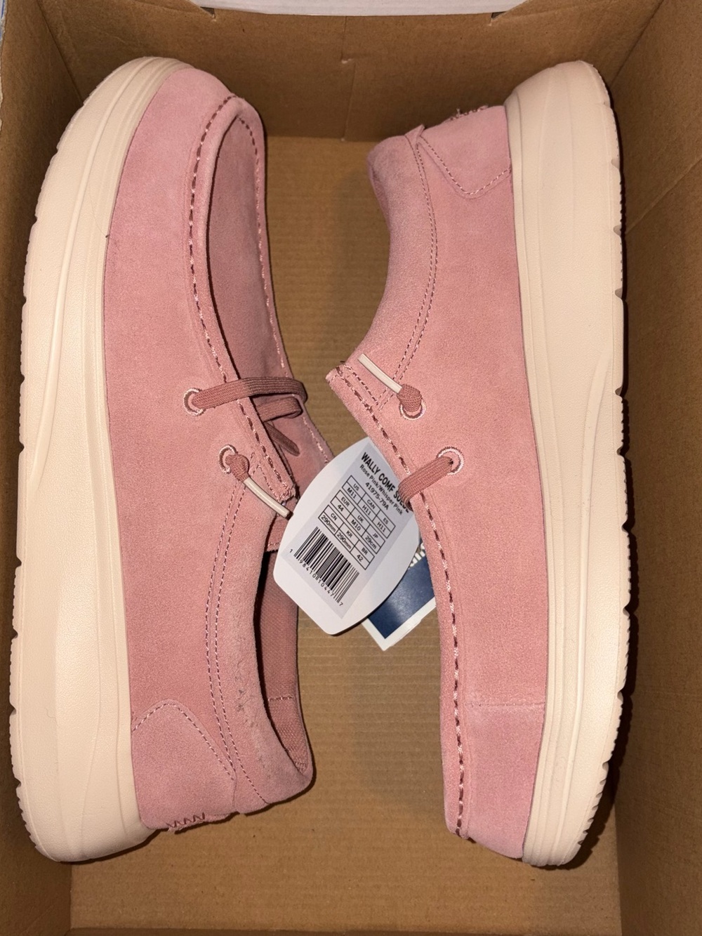Men’s Wally Comf Suede Rose Pink/Whisper Pink Hey Dude